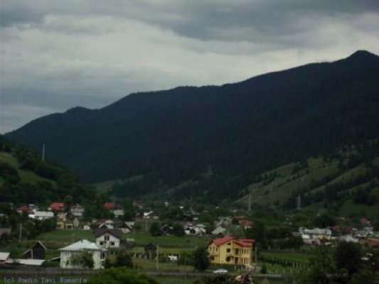 Internet de 190.000 de euro într-un sat fără drumuri asfaltate sau canalizare